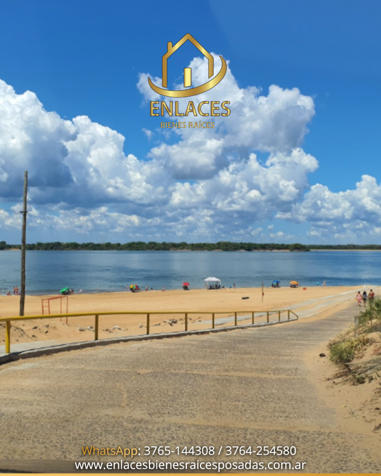 En venta casa en Country Rincón Santa María 