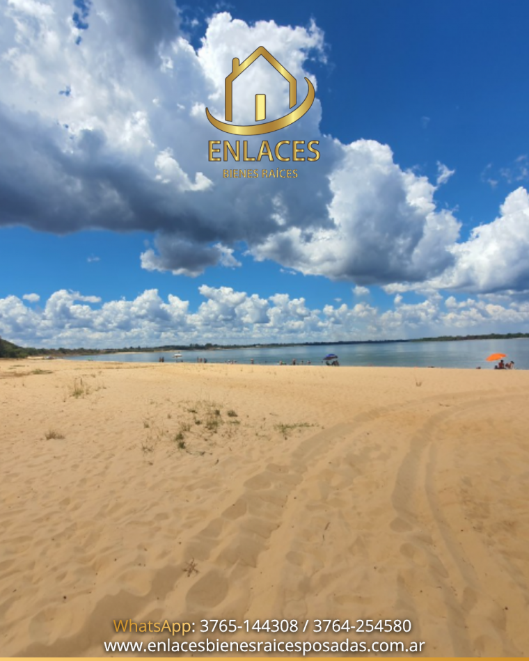 En venta casa en Country Rincón Santa María 