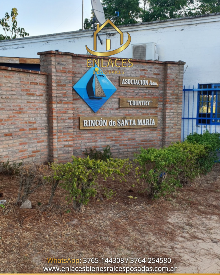 En venta casa en Country Rincón Santa María 