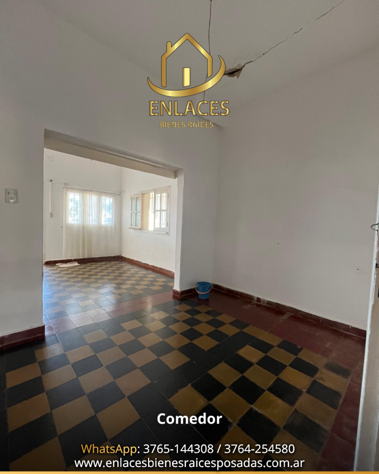 Casa en venta sobre importante Avenida