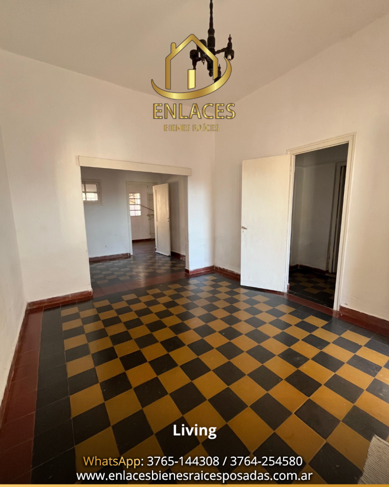 Casa en venta sobre importante Avenida