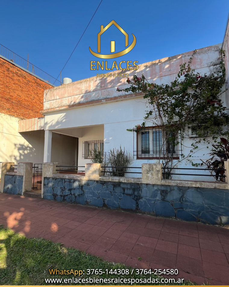 Casa en venta sobre importante Avenida