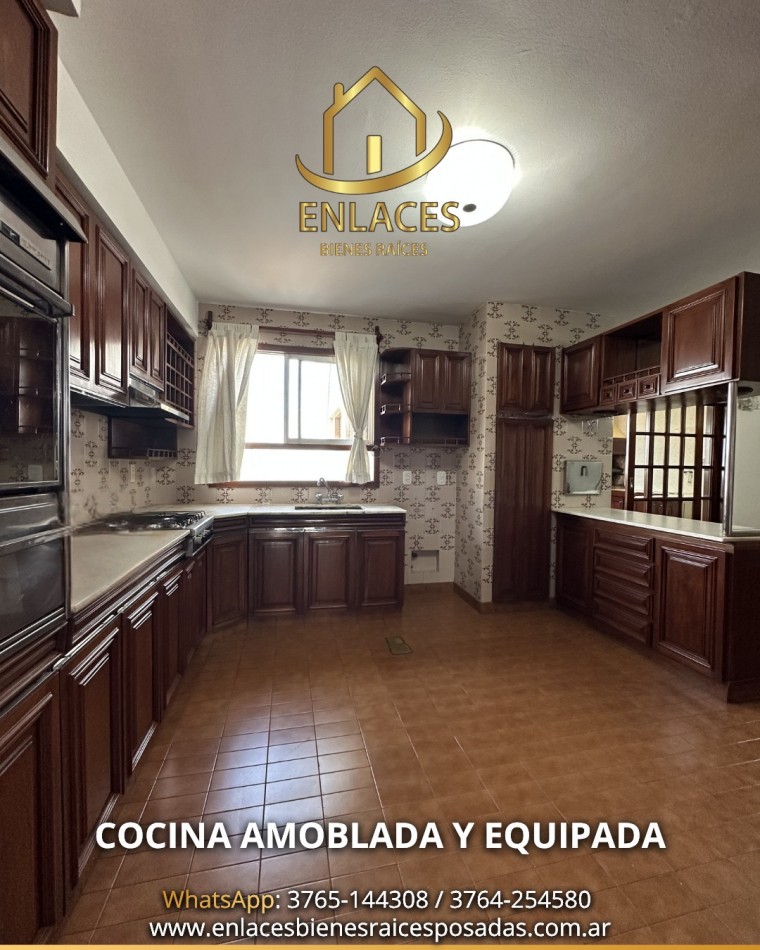 Departamento de 3 dormitorios mas dependencia de servicio en alquiler 