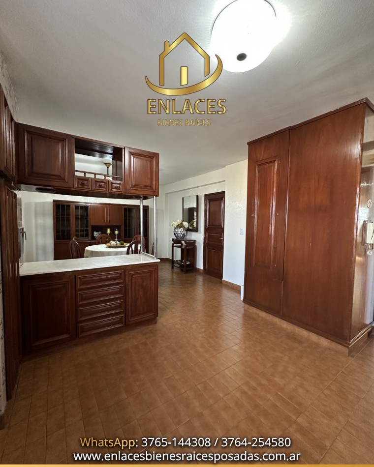 Departamento de 3 dormitorios mas dependencia de servicio en alquiler 