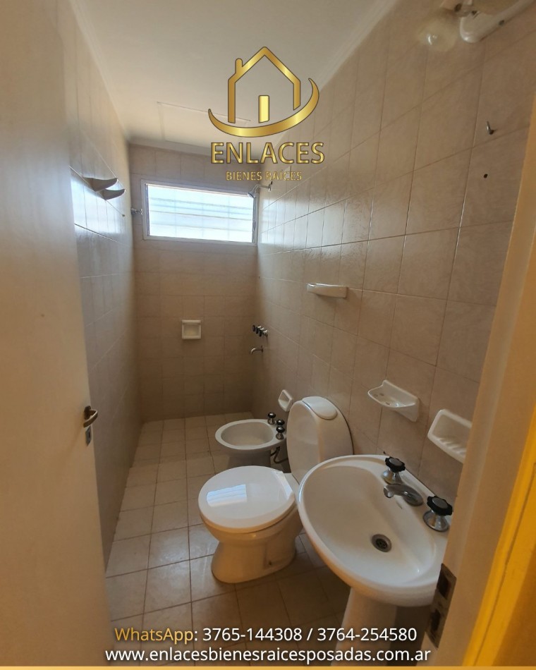 Casa en alquiler. Apta Vivienda - Oficina - Emprendimiento - PUB. Zona Centro Posadas