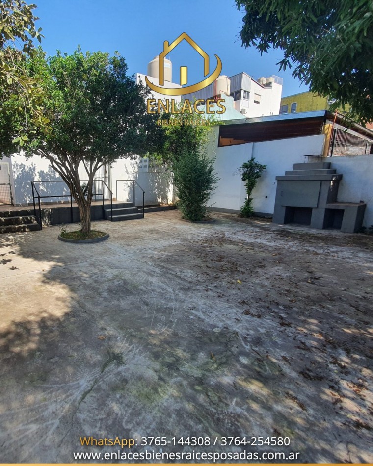 Casa en alquiler. Apta Vivienda - Oficina - Emprendimiento - PUB. Zona Centro Posadas